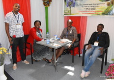 Simon Gichuki and Catherin Checke (left) were visiting Ruth Thuo and grace Wamboi from Phinna Flower limited.